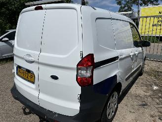 Ford Transit Courier Van 1.5 TDCI  Trend picture 4