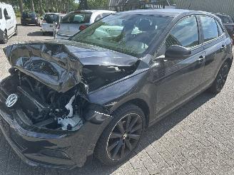 Damaged car Volkswagen Polo 1.0 MPI  Comfortline 2018/3