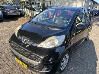 Auto incidentate Peugeot 107 1.0  3 Drs 2010/7