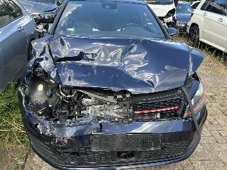 Volkswagen Golf 2.0 GTI    Automaat  ( leer- Panoramadak ) picture 2