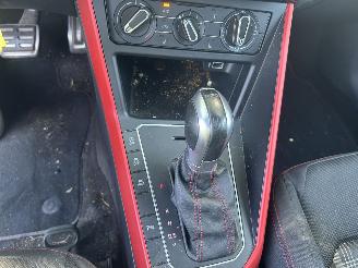 Volkswagen Polo 2.0 GTI   Automaat  ( Panoramadak ) picture 14