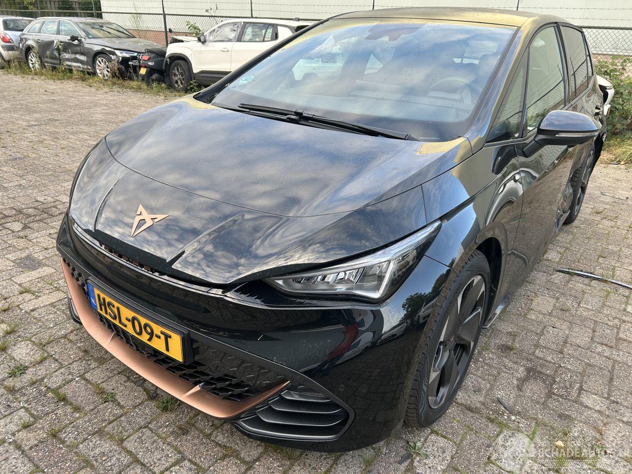 Cupra Born EV Performance Limited  Automaat 170 KW  /  63 kWh  ( 895 KM )