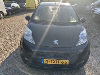 Peugeot 107 1.0-12V  Active  5 Drs - Airco picture 2