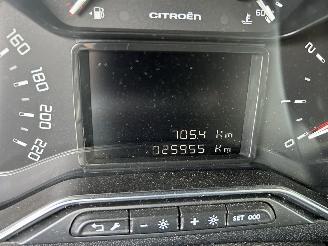 Citroën C3 PureTech Shine   ( 25955 KM ) picture 8