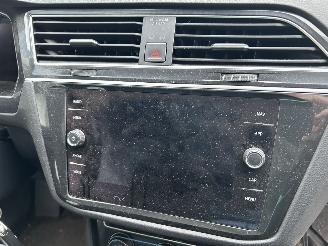 Volkswagen Tiguan 1.4 TSI  Automaat Highline  ( Leer-Panoramadak ) picture 13