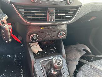 Ford Focus Stationcar 1.0 EcoBoost Active Business picture 14