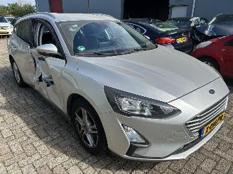 Ford Focus Stationcar 1.0 EcoBoost Active Business picture 3
