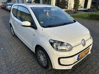 Volkswagen Up! 1.0  Move Up picture 3