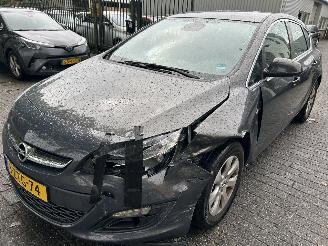 Opel Astra 1.4 Edition  5 Drs picture 1