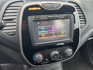 Renault Captur 1.2 TCe  Automaat picture 9