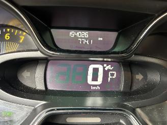 Renault Captur 1.2 TCe  Automaat picture 8