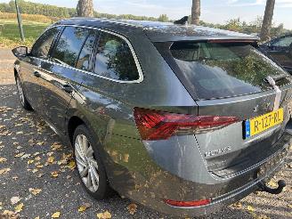 Skoda Octavia 1.5 TSI  e-TEC  Stationcar Automaat  ( Panoramadak ) picture 11