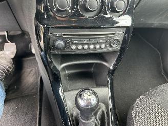 Citroën C3 1.2 Pure Tech Collection picture 11