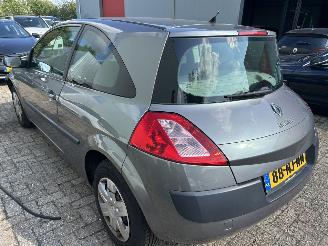 Renault Mégane 1.6-16V   3 drs picture 6