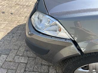 Renault Mégane 1.6-16V   3 drs picture 7