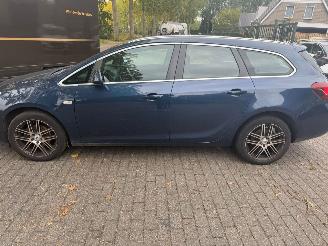 Opel Astra Sports Tourer 1.4 Cosmo picture 8