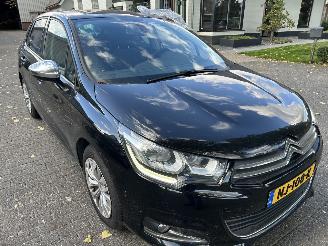 Citroën C4 1.2 PureTech Business  5 Drs picture 3