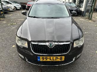 Skoda Superb Stationcar 1.8 TSI  Elegance picture 1