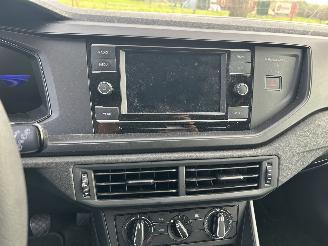 Volkswagen Polo 1.0 MPI picture 12