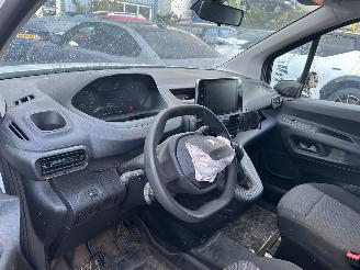 Peugeot Partner 1.5 Blue HDI Premium picture 10