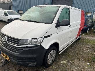  Volkswagen Transporter 2.0 TDI 2023/2
