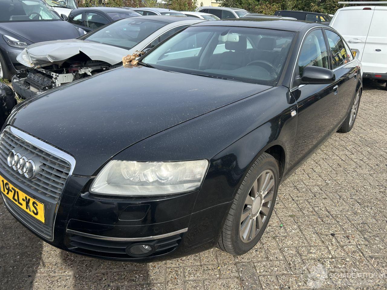 Audi A6 2.8 V6  Automaat Sedan