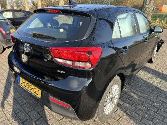 Kia Rio 1.0 T-GDI picture 5