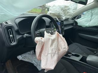 Volvo EX40 Single M Essential  70 kWh   ( is verrijdbaar ) picture 9