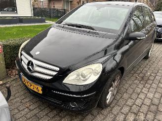 Coche accidentado Mercedes B-klasse 170  Automaat 2005/10