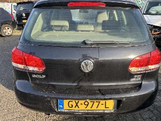 Volkswagen Golf 1.6 TDI  BlueMotion  5 Drs picture 5