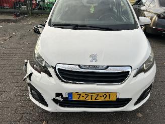 Peugeot 108 1.0  e-VTI  Active picture 2