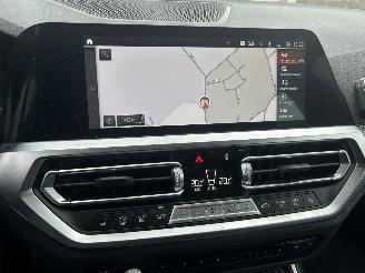BMW 3-serie 320i Stationcar Automaat  M Pakket picture 12