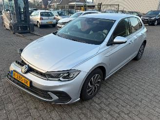 Volkswagen Polo 1.0 TSI  Life picture 1