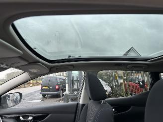 Nissan Qashqai 1.2   Automaat  Connect Edition picture 14