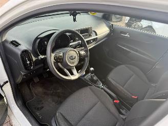 Kia Picanto 1.0 DPI  Comfortline picture 10