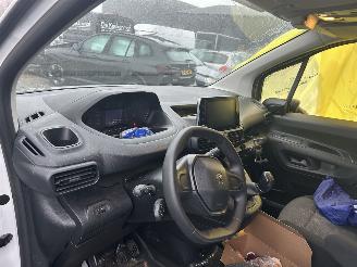 Peugeot Partner 1,5 HDI  premium picture 9