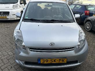 Daihatsu Sirion 1.3-16V Comfort picture 2