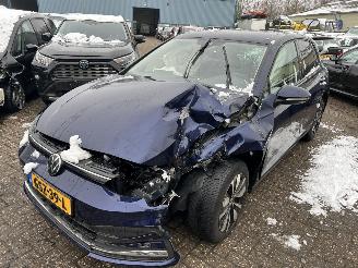damaged passenger cars Volkswagen Golf 1.5 TSI Move  5 Drs 2023/9