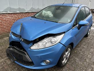damaged passenger cars Ford Fiesta 1.25 Ghia 2011/3