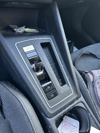 Volkswagen Golf 1.5 eHybrid Life Edition  Automaat  5 Drs ( Panoramadak ) picture 14