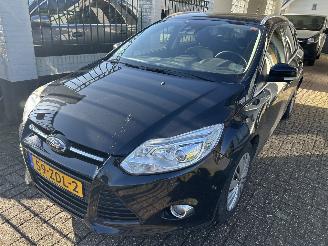 Avarii autoturisme Ford Focus 1.0 Stationcar 2012/10
