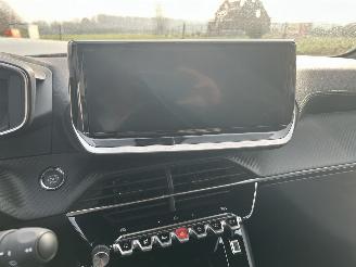 Peugeot 208 1.2 Hybrid Automaat  GT uitvoering  ( Nieuwprijs 34000,00 ) picture 12