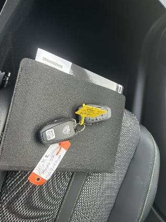 Peugeot 208 1.2 Hybrid Automaat  GT uitvoering  ( Nieuwprijs 34000,00 ) picture 14