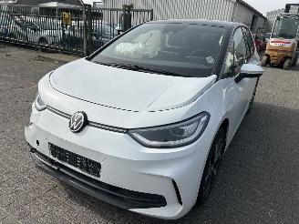 Coche accidentado Volkswagen ID.3 Pro  58 kWh  150 KW 2023/11