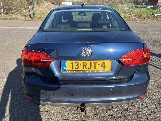 Volkswagen Jetta 1.6 TDI picture 5