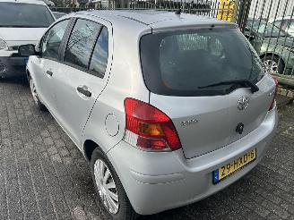 Toyota Yaris 1.3 picture 5