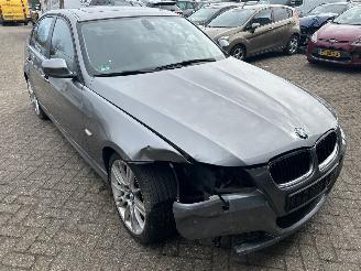 BMW 3-serie 318i Sedan Automaat picture 3