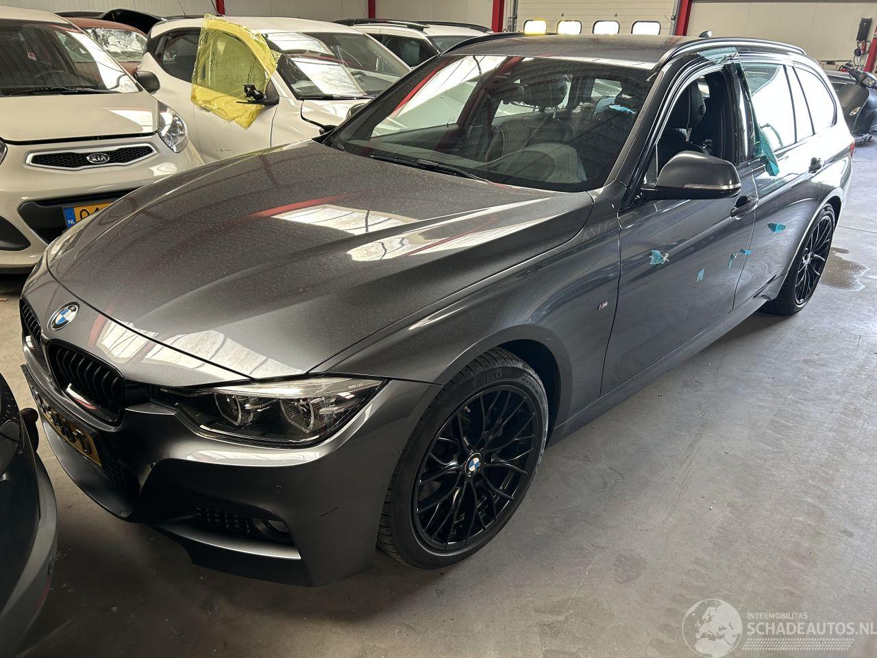 BMW 3-serie 320i  Automaat Touring  M Pakket