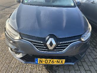 Renault Mégane Stationcar 1.2 TCe picture 2