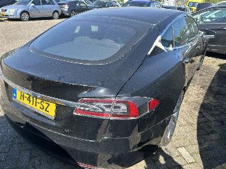 Tesla Model S Longe Range picture 5
